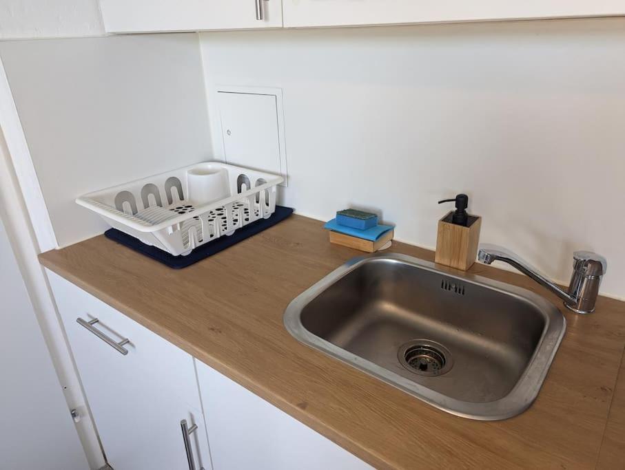 Lovely Studio With Free Parking On Premisis Asten Dış mekan fotoğraf